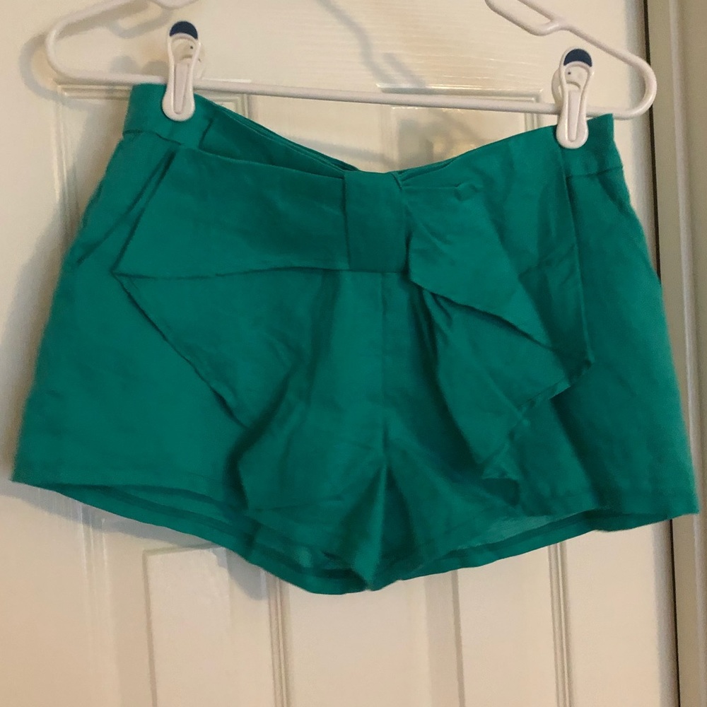 Teale bow shorts